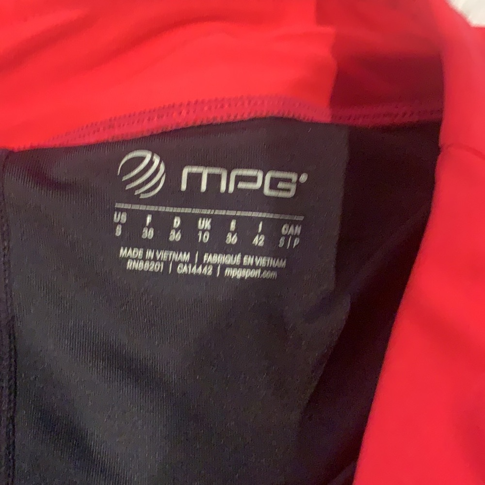 Shorts - Picture 2 of 2